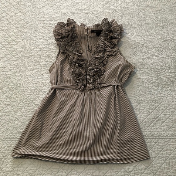 BCBGMaxAzria Tops - BCBGMAXAZRIA ruffle neck sleeveless top. Size medium.